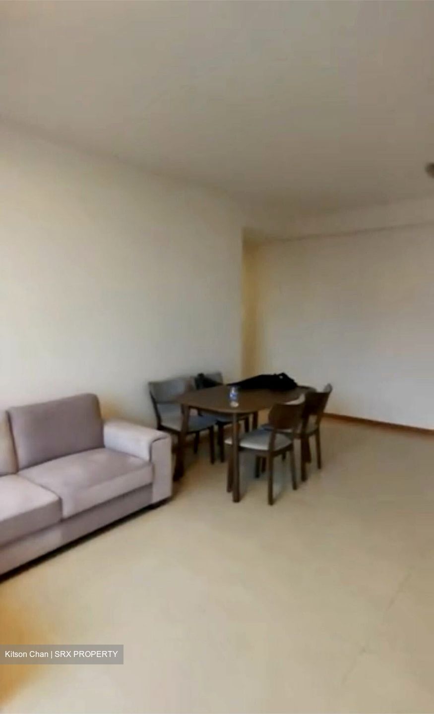 The Lakeshore (D22), Condominium #407434721